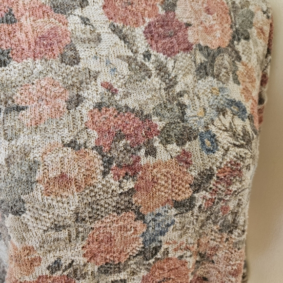 Vintage JJ Browne Floral Knit Sweater with Metallic Detailing - Picture 3 of 8